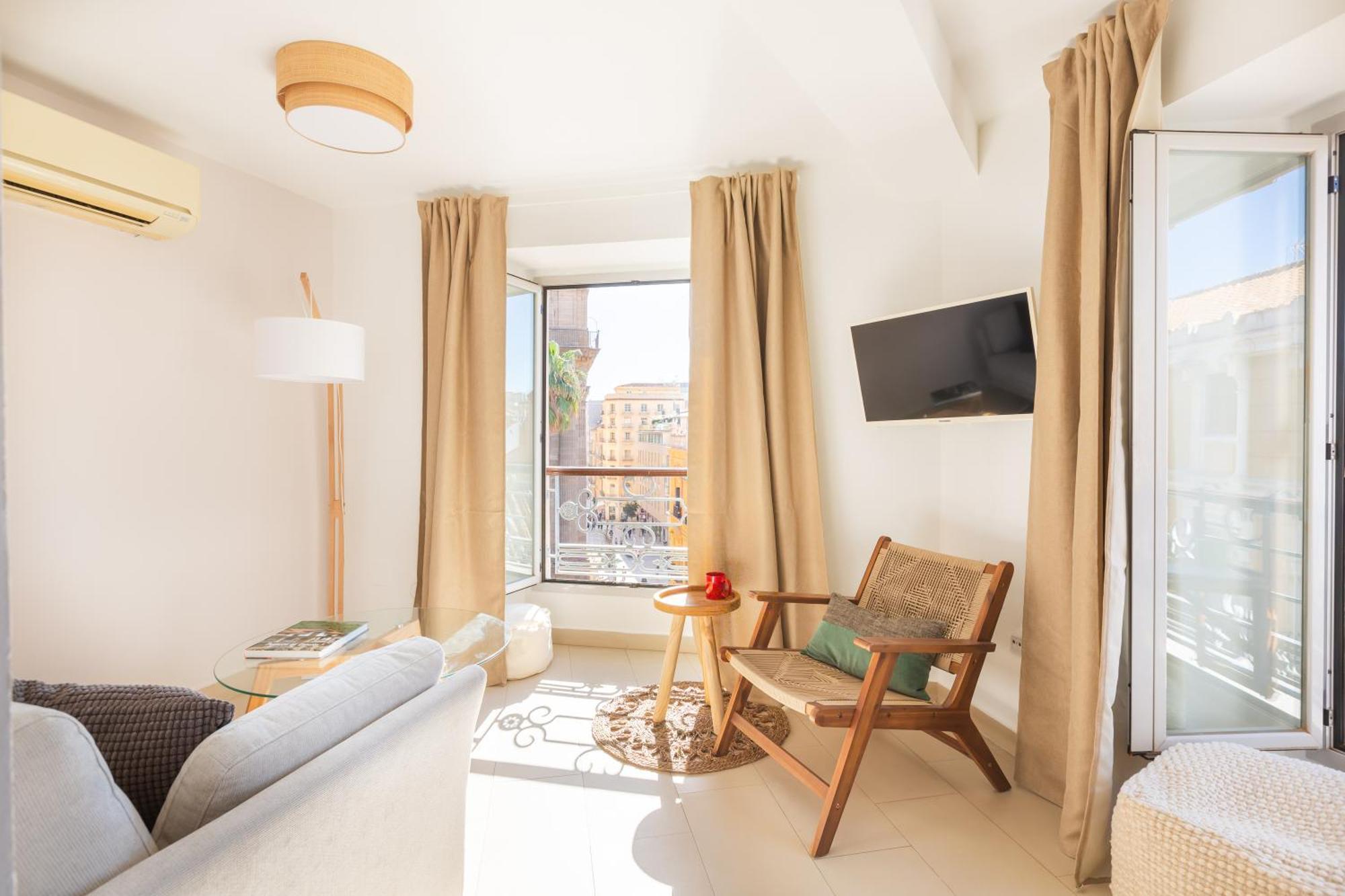 Balcon De La Catedral Apartment Malaga Exterior photo